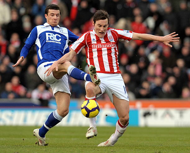 在英超崭露 在英超崭露